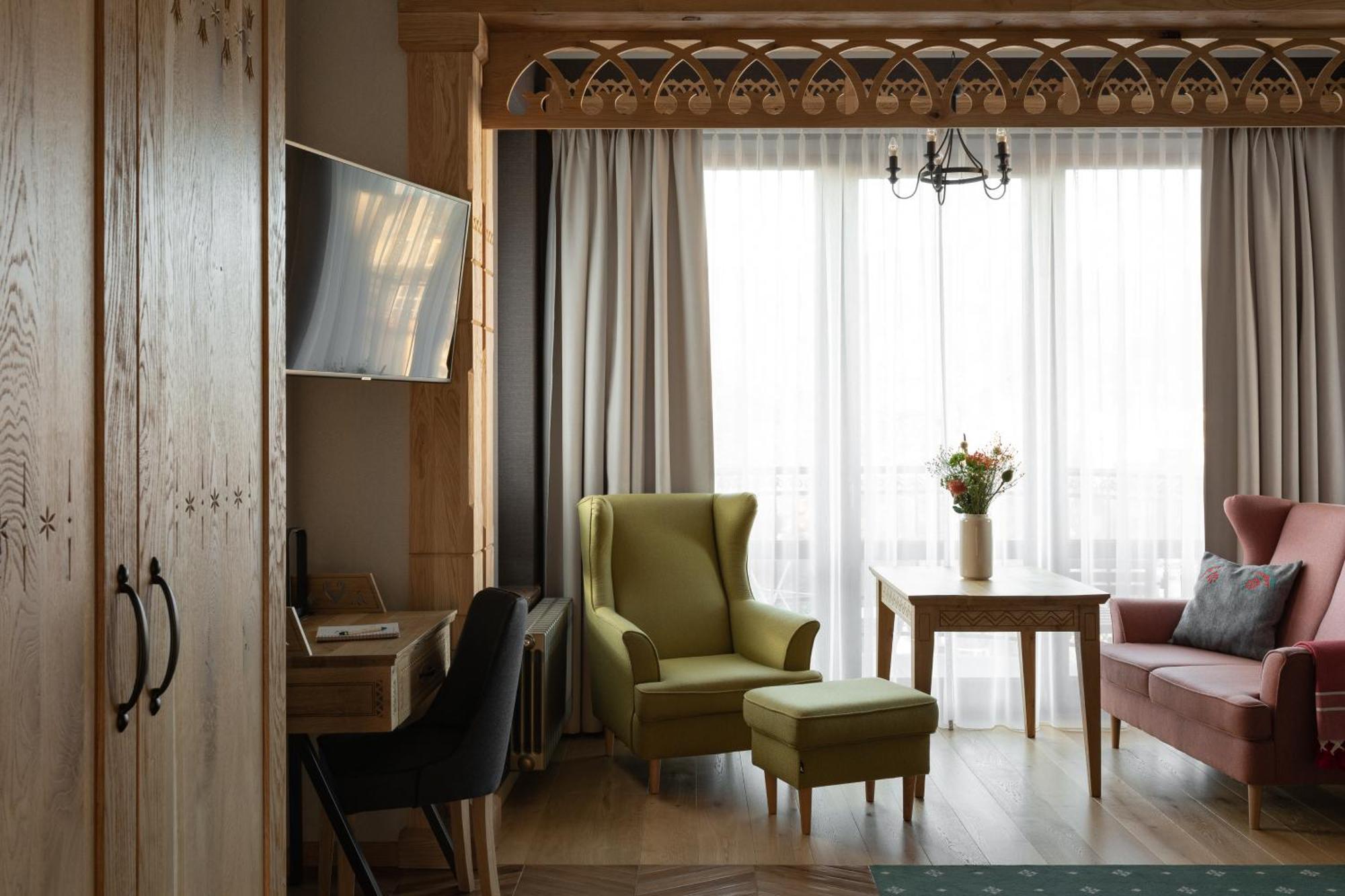 Aparthotel Cristina Zakopane Buitenkant foto